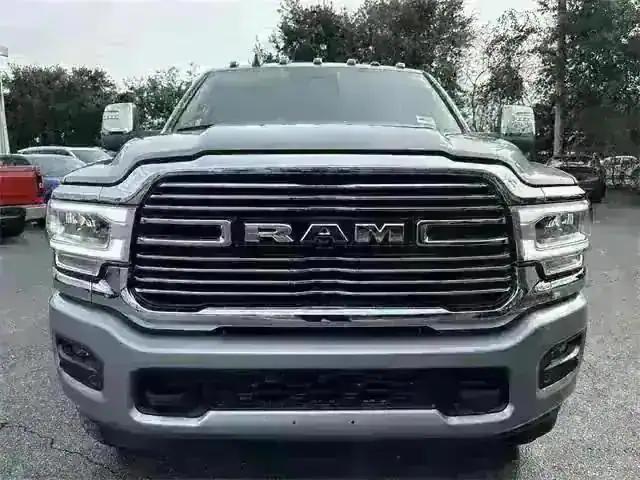 2024 RAM Ram 2500 RAM 2500 LARAMIE CREW CAB 4X4 64 BOX