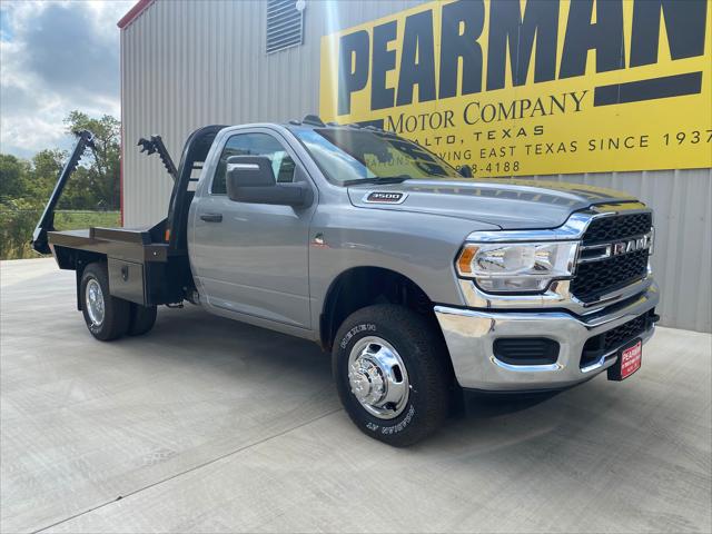 2024 RAM Ram 3500 Chassis Cab RAM 3500 TRADESMAN CHASSIS REGULAR CAB 4X4 60 CA