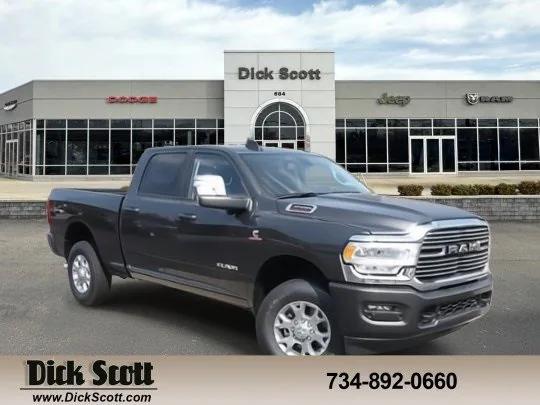 2024 RAM Ram 3500 RAM 3500 LARAMIE CREW CAB 4X4 64 BOX