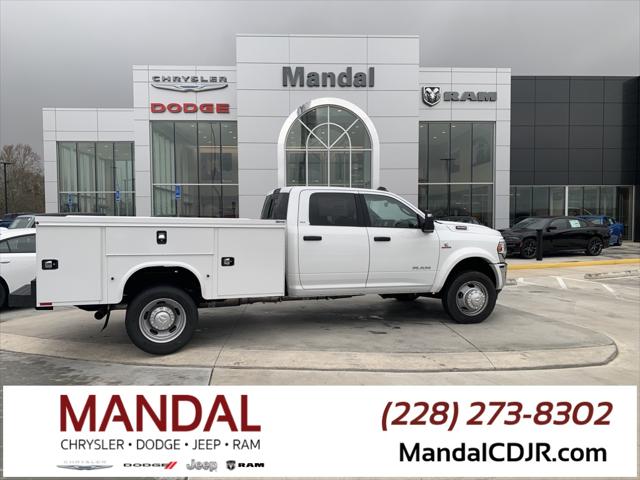 2024 RAM Ram 4500 Chassis Cab RAM 4500 SLT CHASSIS CREW CAB 4X4 60 CA