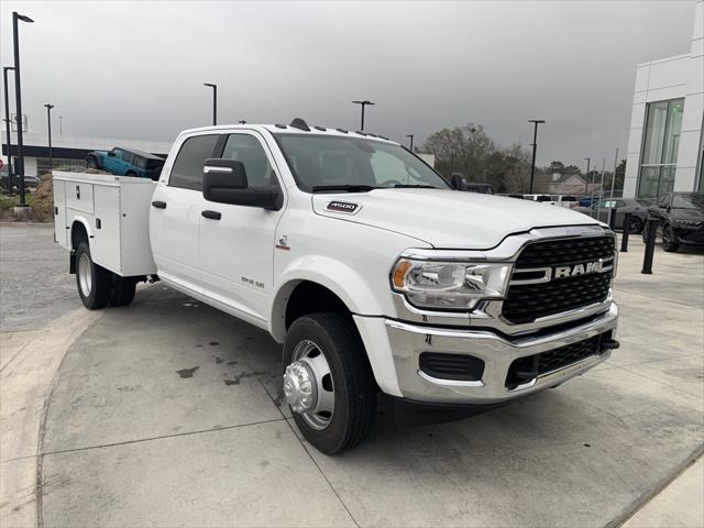 2024 RAM Ram 4500 Chassis Cab RAM 4500 SLT CHASSIS CREW CAB 4X4 60 CA