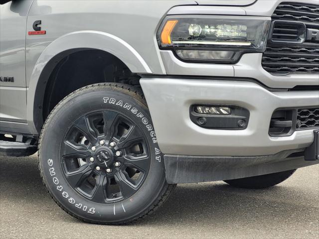 2024 RAM Ram 3500 RAM 3500 LIMITED MEGA CAB 4X4 64 BOX