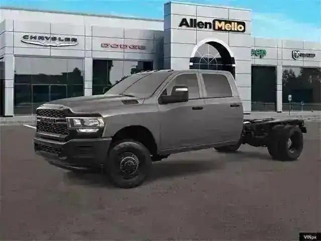 2024 RAM Ram 3500 Chassis Cab RAM 3500 TRADESMAN CREW CAB CHASSIS 4X4 60 CA 2024 RAM Ram 3500 Chassis Cab RAM 3500 TRADESMAN CREW CAB CHASSIS 4X4 60 CA