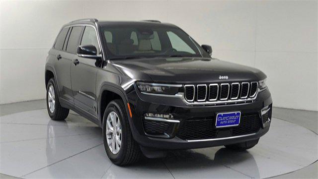 2023 Jeep Grand Cherokee GRAND CHEROKEE LIMITED 4X4