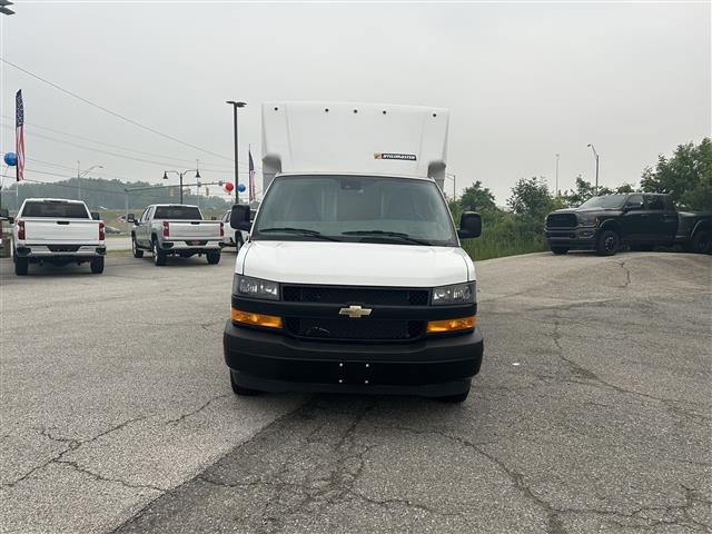 2021 Chevrolet Express Cutaway 3500 Work Van