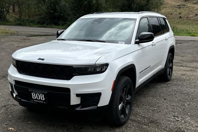 2023 Jeep Grand Cherokee GRAND CHEROKEE L ALTITUDE 4X4