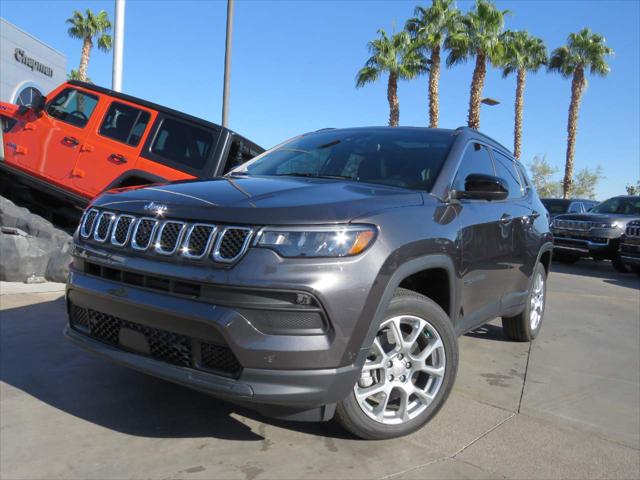 2023 Jeep Compass COMPASS LATITUDE LUX 4X4