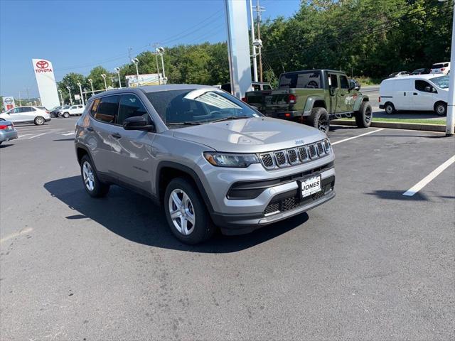 2023 Jeep Compass COMPASS SPORT 4X4