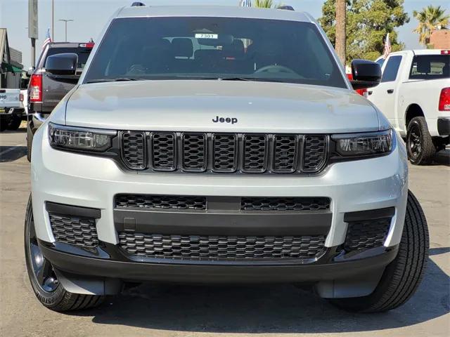 2023 Jeep Grand Cherokee GRAND CHEROKEE L ALTITUDE 4X4