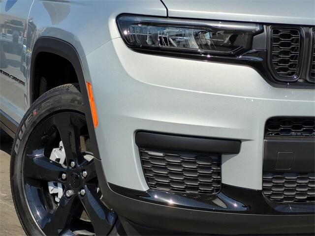 2023 Jeep Grand Cherokee GRAND CHEROKEE L ALTITUDE 4X4
