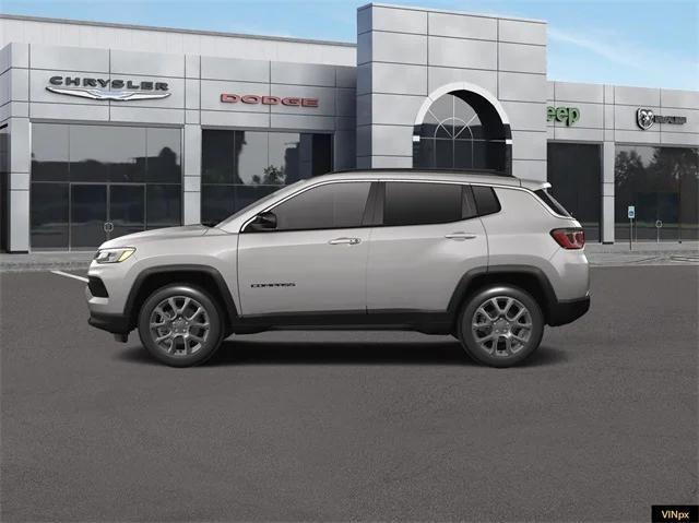 2023 Jeep Compass COMPASS LATITUDE LUX 4X4