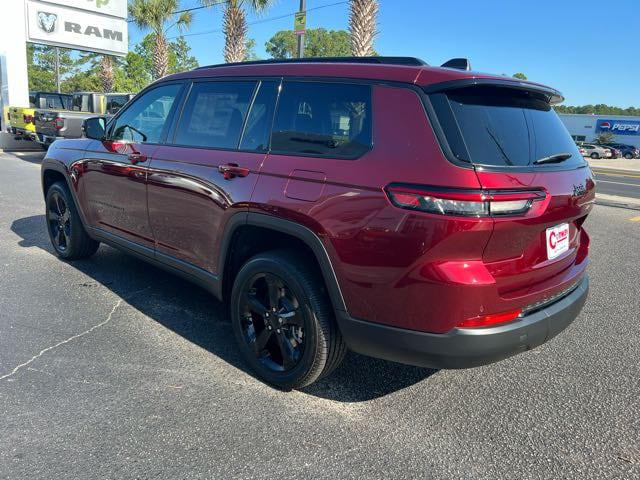 2023 Jeep Grand Cherokee Altitude 4x2