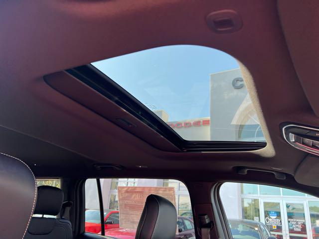 2023 Jeep Grand Cherokee Altitude 4x2