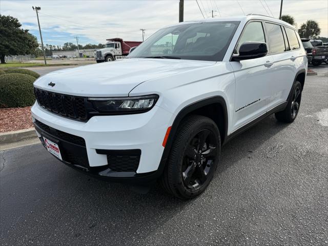 2023 Jeep Grand Cherokee GRAND CHEROKEE L ALTITUDE 4X2