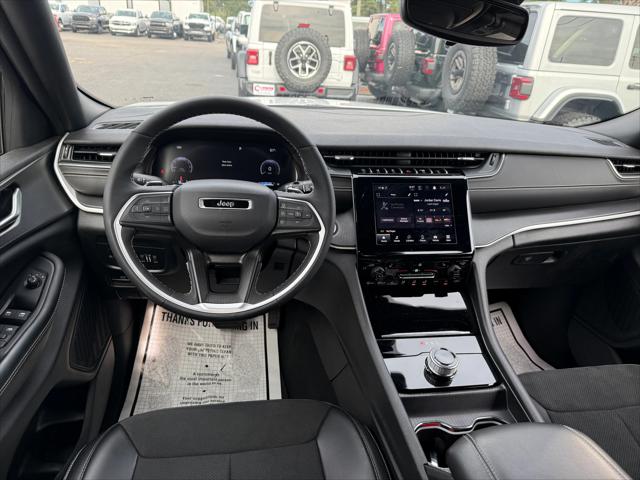 2023 Jeep Grand Cherokee Altitude 4x2