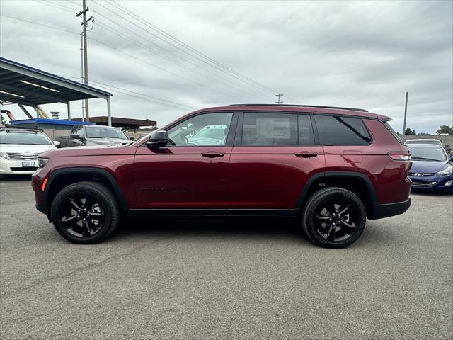 2023 Jeep Grand Cherokee GRAND CHEROKEE L ALTITUDE 4X4