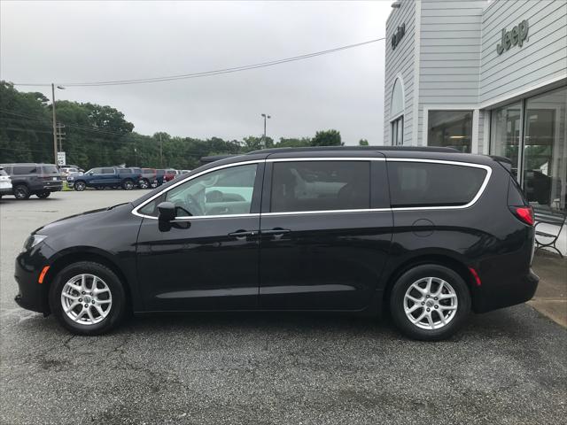 2021 Chrysler Voyager LXI