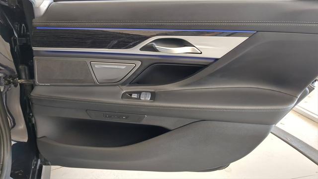 2020 BMW 7 Series M760i xDrive Sedan