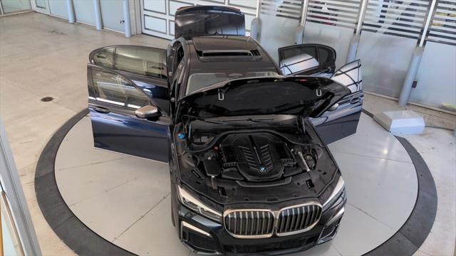 2020 BMW 7 Series M760i xDrive Sedan