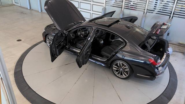 2020 BMW 7 Series M760i xDrive Sedan