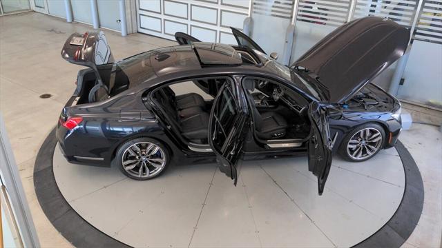 2020 BMW 7 Series M760i xDrive Sedan