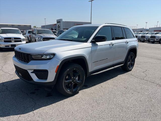 2023 Jeep Grand Cherokee GRAND CHEROKEE ALTITUDE 4X4