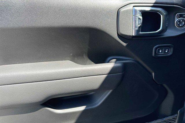 2023 Jeep Wrangler 4-Door Sport Altitude 4x4