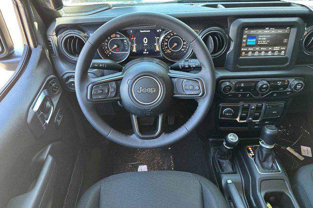 2023 Jeep Wrangler 4-Door Sport Altitude 4x4