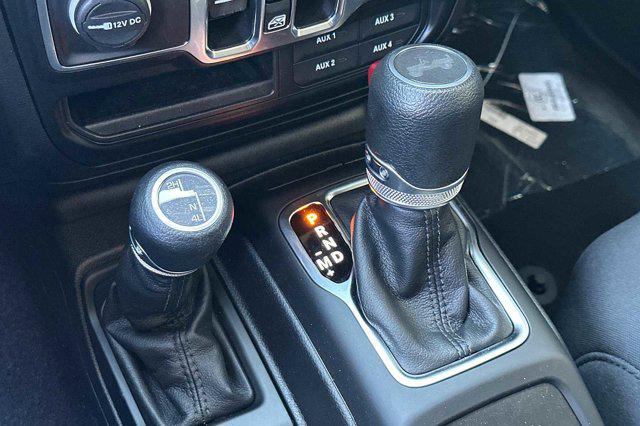 2023 Jeep Wrangler 4-Door Sport Altitude 4x4