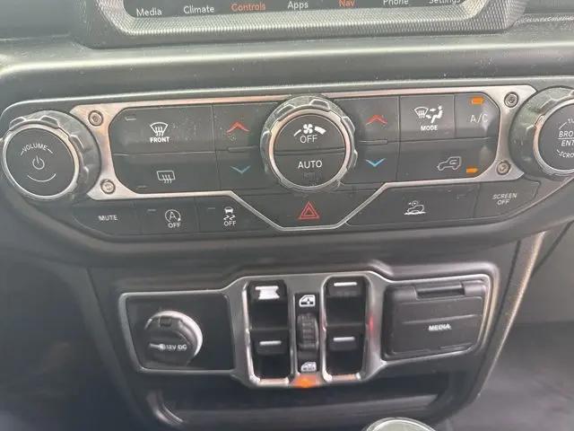 2022 Jeep Gladiator Overland