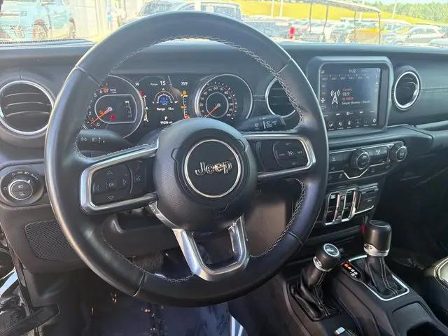 2022 Jeep Gladiator Overland