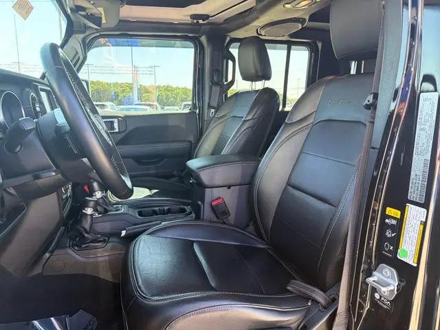 2022 Jeep Gladiator Overland