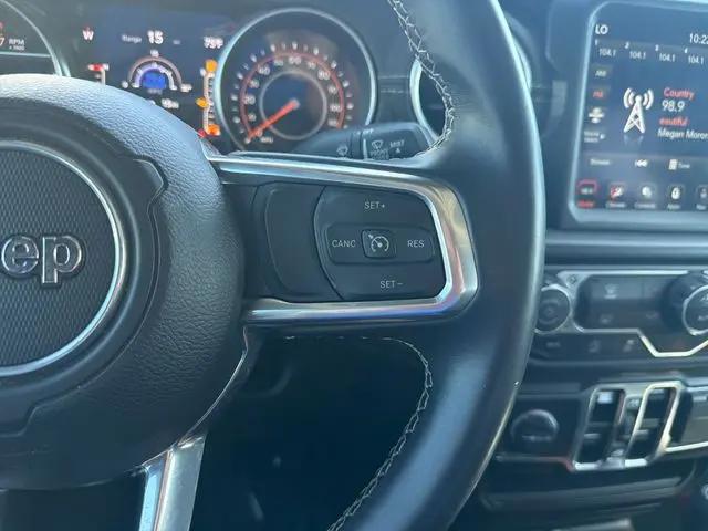 2022 Jeep Gladiator Overland