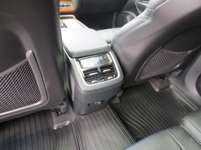 2020 Volvo XC90 T6 Inscription 7 Passenger