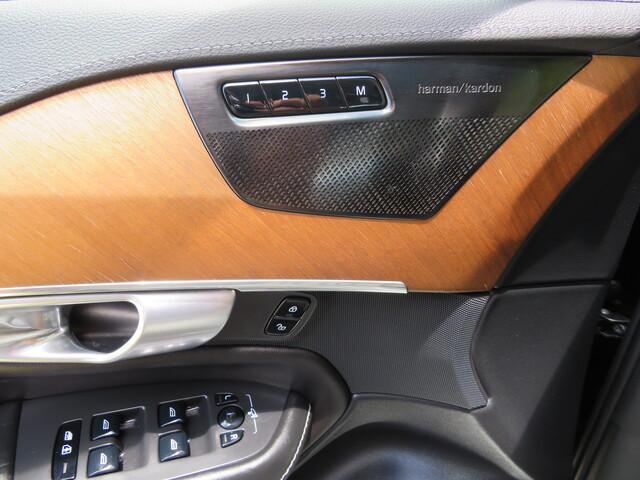 2020 Volvo XC90 T6 Inscription 7 Passenger