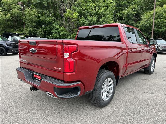 2023 Chevrolet Silverado 1500 4WD Crew Cab Short Bed RST