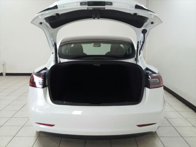2021 Tesla Model 3 Standard Range Plus Rear-Wheel Drive