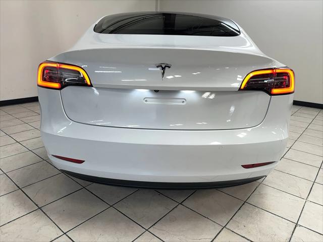 2021 Tesla Model 3 Standard Range Plus Rear-Wheel Drive