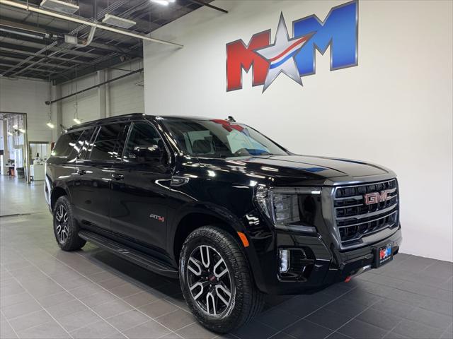 2023 GMC Yukon XL 4WD AT4