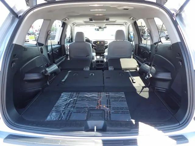 2022 Honda Pilot AWD Touring 7 Passenger