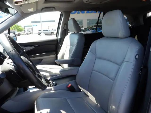 2022 Honda Pilot AWD Touring 7 Passenger