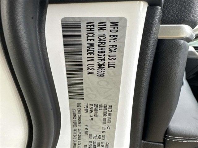 2023 Jeep Grand Cherokee GRAND CHEROKEE LIMITED 4X4