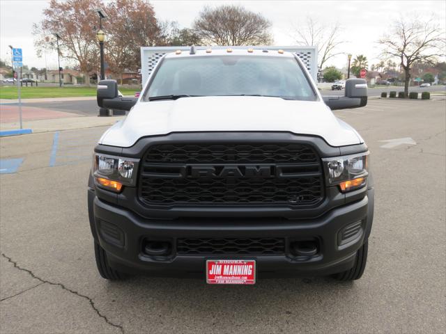2023 Ram 4500 Chassis Tradesman/SLT
