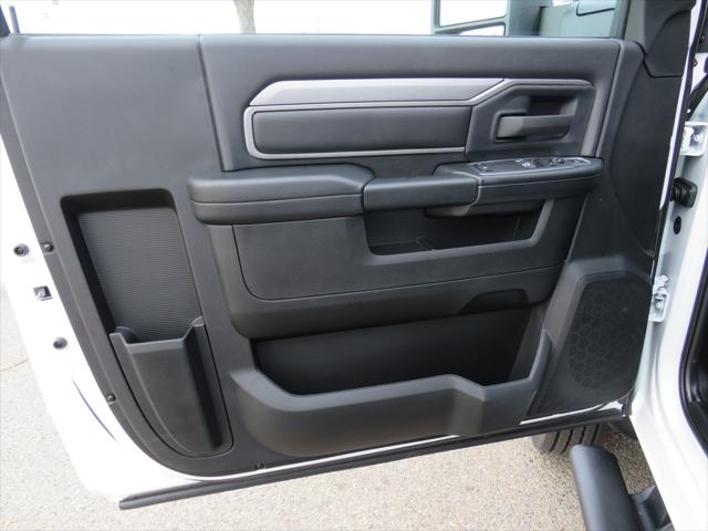 2023 Ram 4500 Chassis Tradesman/SLT