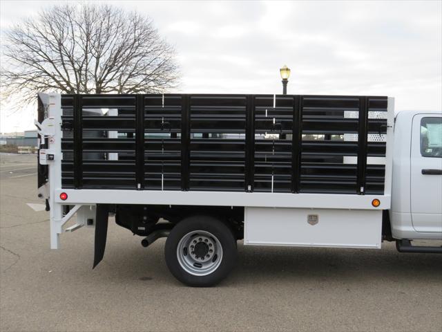 2023 Ram 4500 Chassis Tradesman/SLT