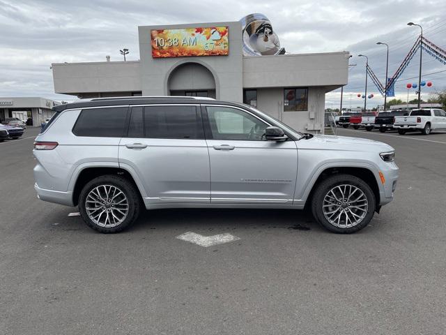 2023 Jeep Grand Cherokee GRAND CHEROKEE L SUMMIT RESERVE 4X4