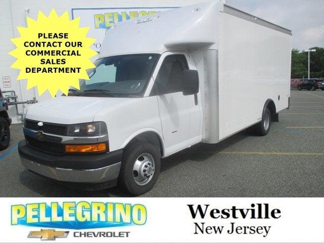 2022 Chevrolet Express Cutaway Work Van