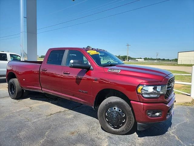 2022 RAM 3500 Big Horn Crew Cab 4x2 8 Box