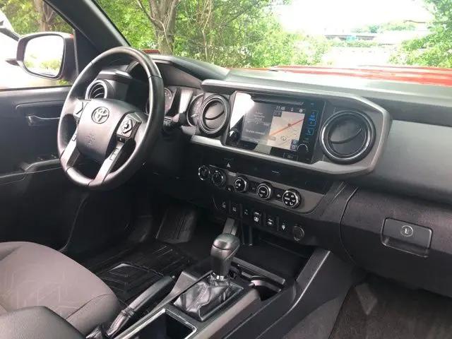2018 Toyota Tacoma SR5 V6