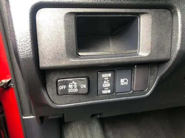 2018 Toyota Tacoma SR5 V6
